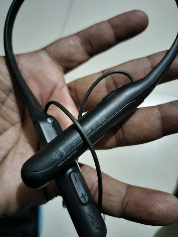 sony Headphone 1