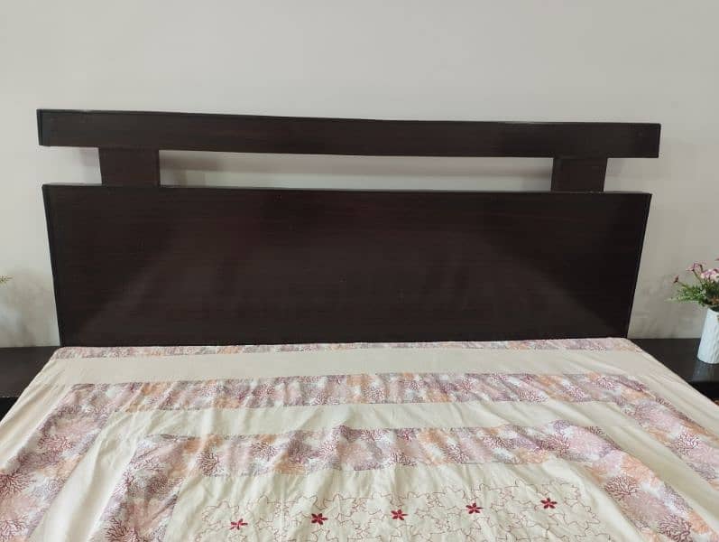 Bed and sofa for sale 7