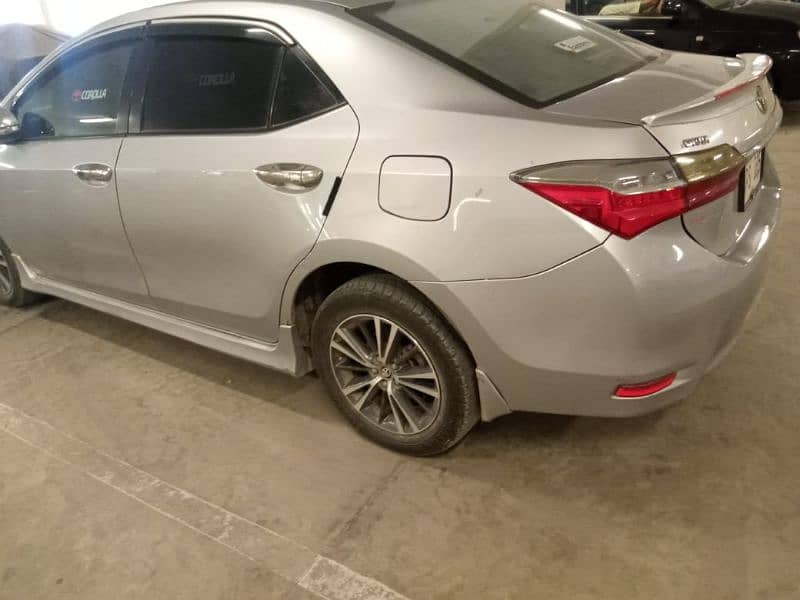 Toyota Corolla Altis 2018 reg 2019 6