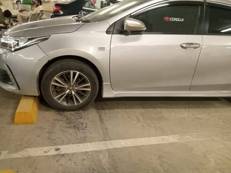 Toyota Corolla Altis 2018 reg 2019 7