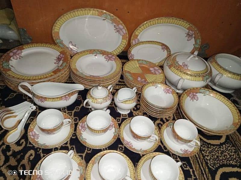 Dinner sets 1