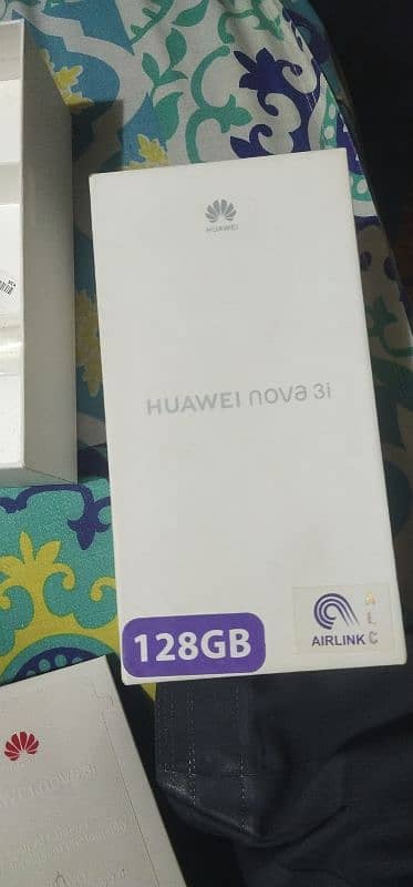 Huawei nova 3i in good condition 7