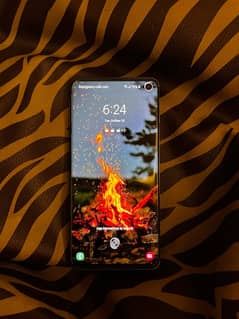 SAMSUNG Galaxy S10 Plus