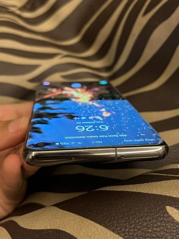 SAMSUNG Galaxy S10 Plus 3