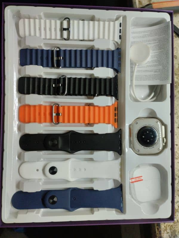 9 In 1 ULTRA SMART WATCH 6