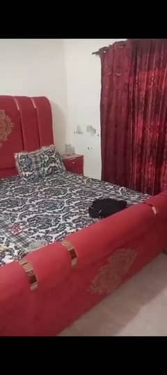 red bed set with side tables with out matters