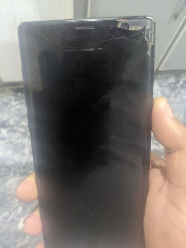 Samsung Galaxy note9 memory 6/128gb display damage but working 1