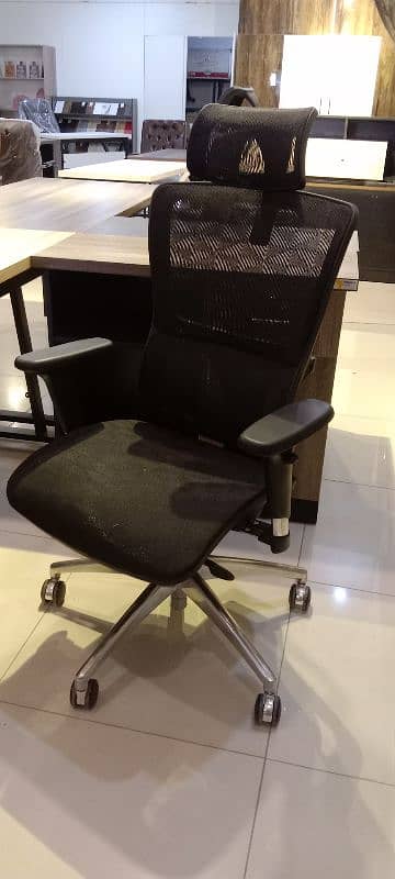 Executive chair/CEO chair/office chair 8