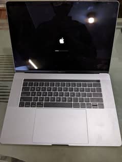 MacBook Pro 2016 (15-Inch) 0