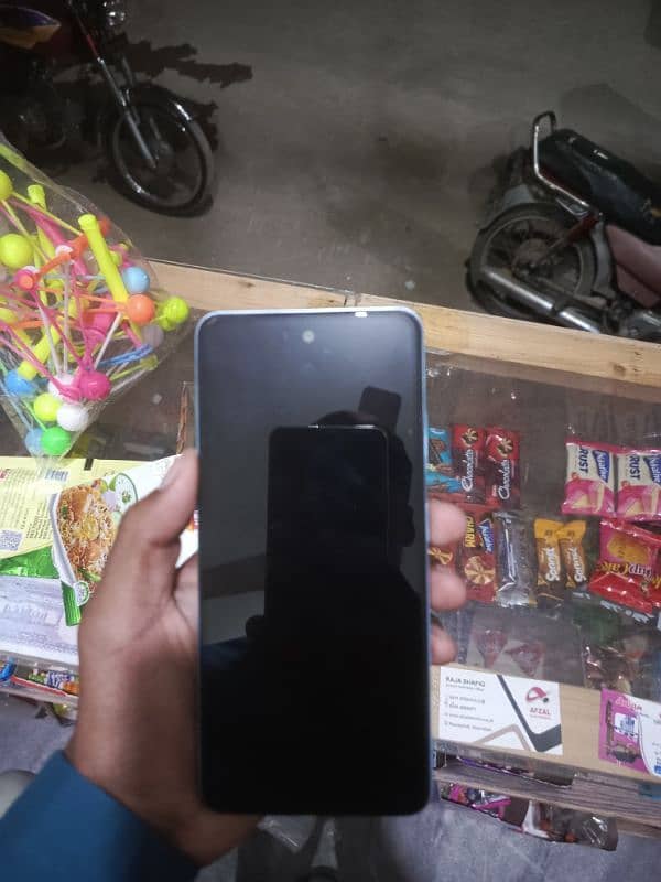 Infinix smart 8 pro lush condition 4