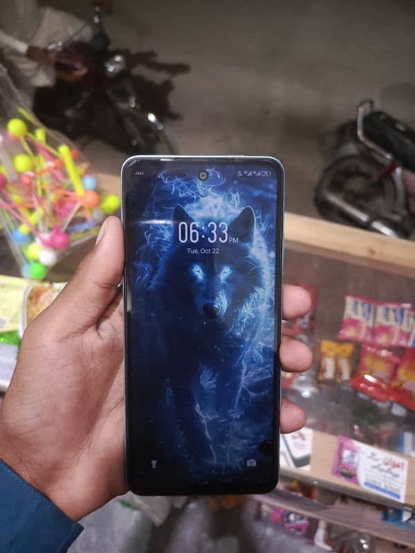 Infinix smart 8 pro lush condition 5