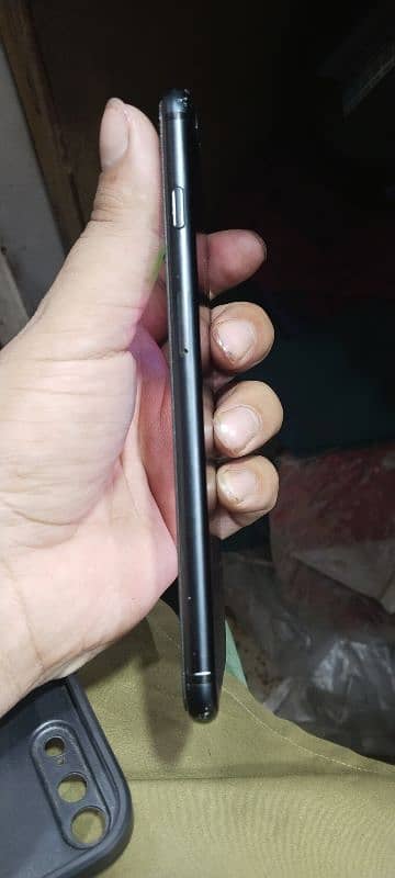 i phone 7 plus. black 2