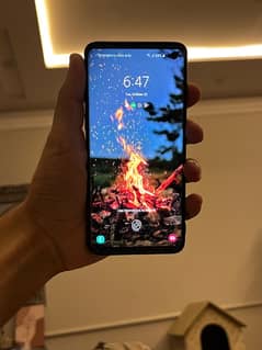 SAMSUNG Galaxy S10