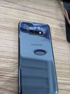 Samsung S10E