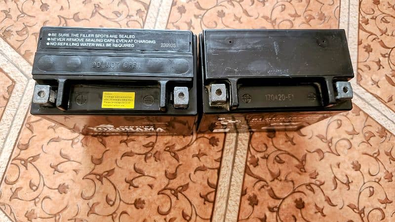 Byke battery's BMW & YOKOHAMA YTX 14 BS 2