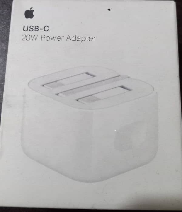 USB-C 20w power Adapter 0