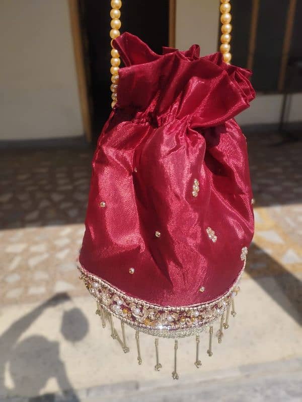 wedding dress,red dress,perfect for barat,golden red lehanga 7