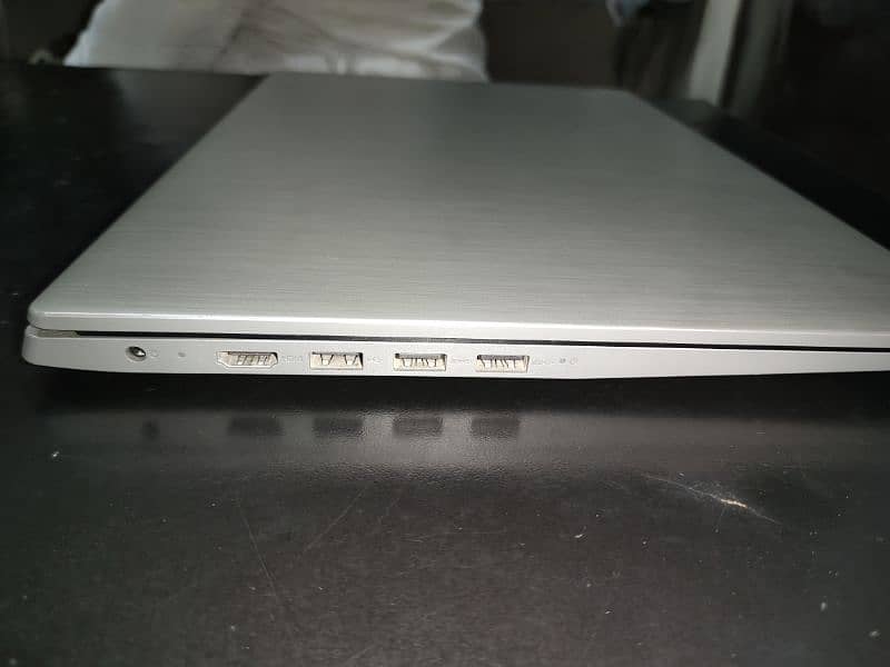 Lenovo Ideapad core i5 10th Generation 4