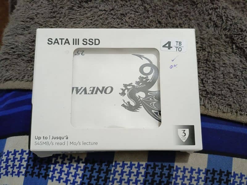 Solid-State Drive (SSD) SATA III 2.5" 4TB 1