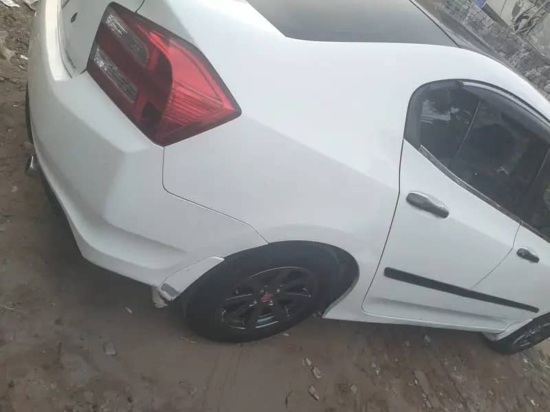 Honda City IVTEC 2018 4