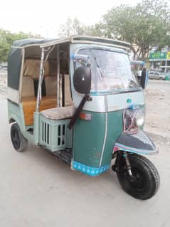 SazGar-2012,Disc-Brake,LPG-Gas-PetRoL Rickshaw,White Engine,