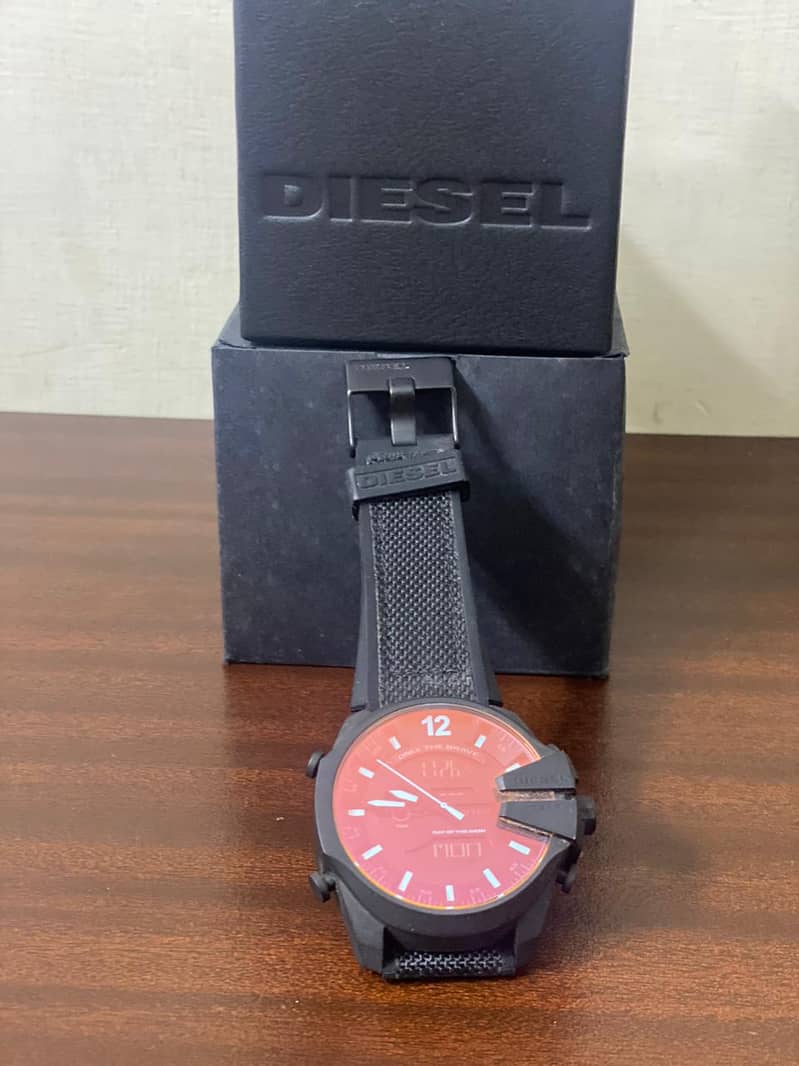 DIESEL Mens Mega Chief Watch DZ4548 For Sale 6