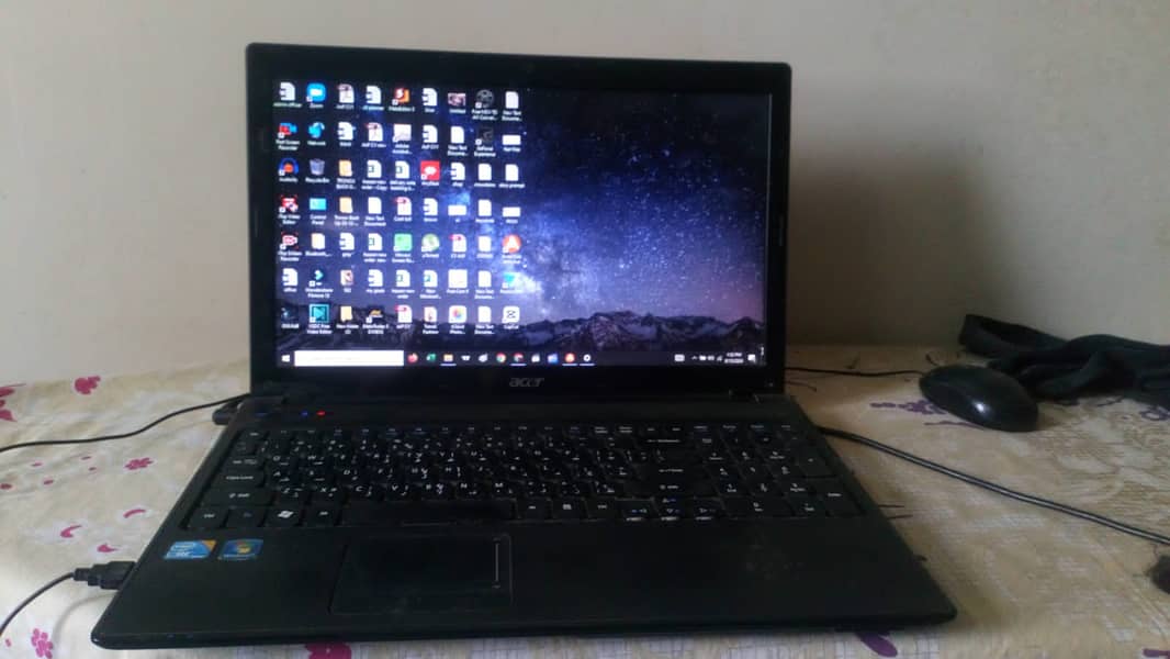 Acer i5 2.67 GHZ Laptop 0