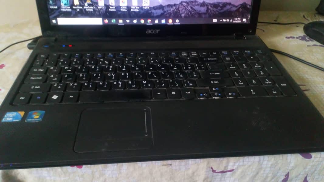 Acer i5 2.67 GHZ Laptop 4