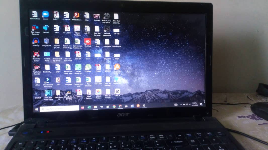 Acer i5 2.67 GHZ Laptop 5