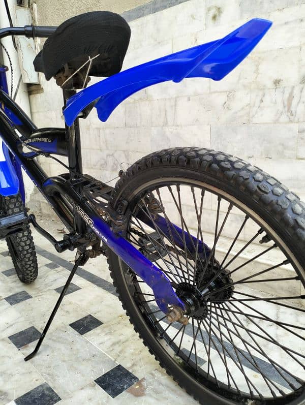 cycle in blue colour 2