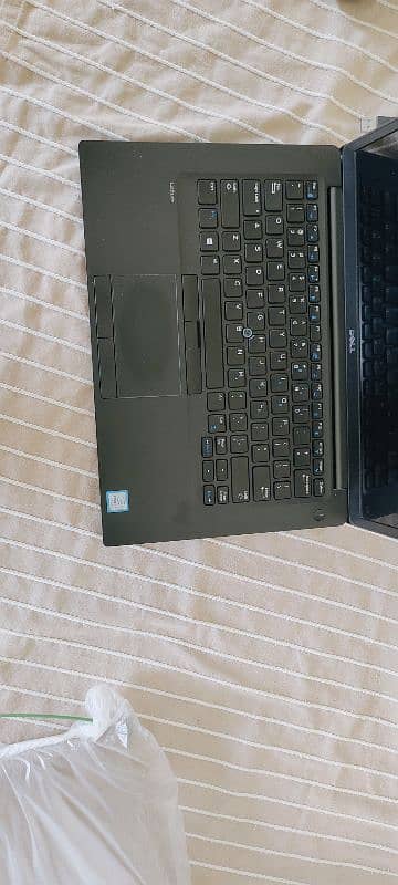 Dell Latitude 7480 Laptop 1