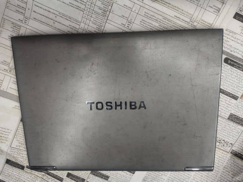 Toshiba ultra slim book 2