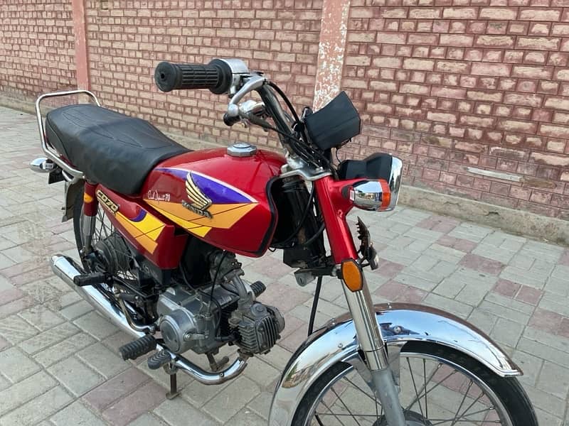 Honda CD70 Model 2003 Genuine Condition 14