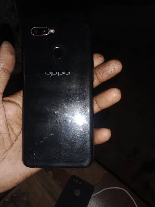 oppo mobile a5s 3 gb or 32 4