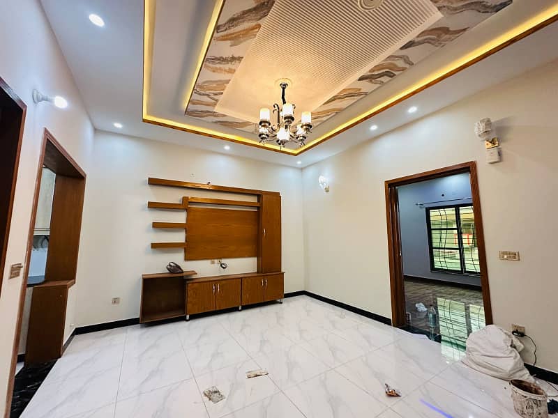 5 Marla Modern House Available For Sale In Paragon City Lahore 11