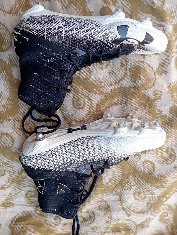 Under Armour original Football studs Shoes for sale 1