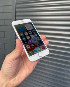 Iphone 7 silver colour