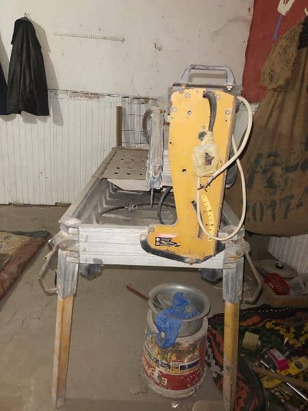 tile cutter 1