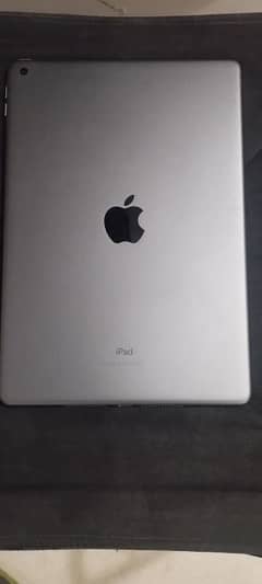 IPAD 8 32GB