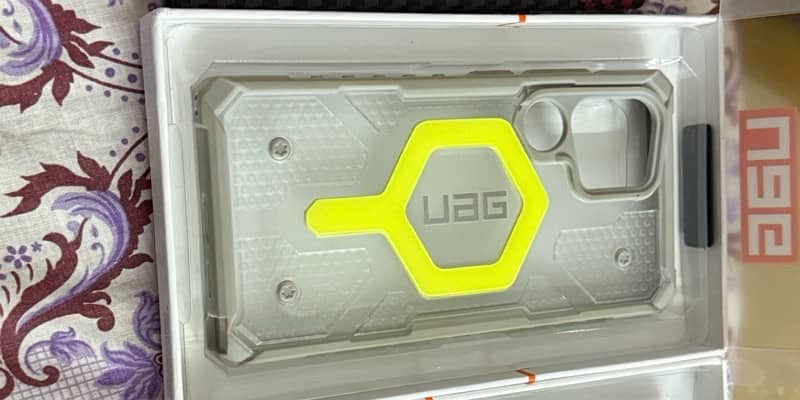 UAG Magsafe enabled CASES FOR S24 ultra 1