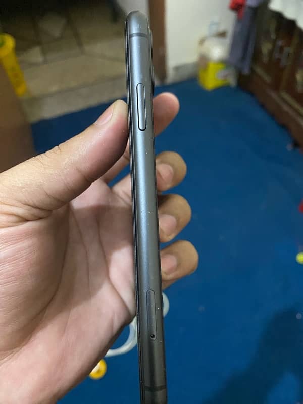 Iphone 11 PTA approved  urgent sale 6