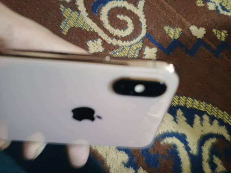 iphone XS Non PTA 9