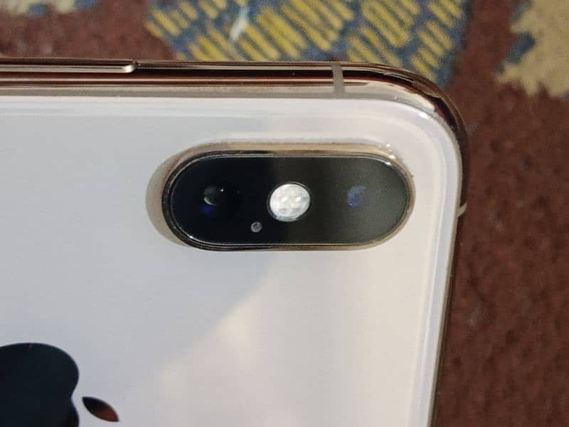 iphone XS Non PTA 10