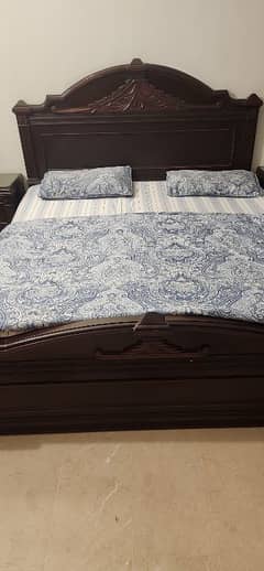 Double Bed king size 0