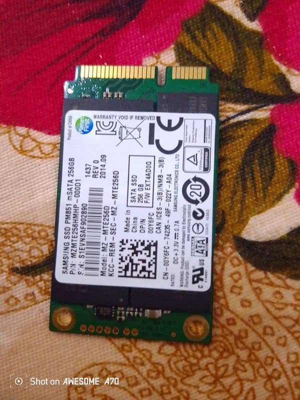 Samsung SSD  mSATA 256GB card 0