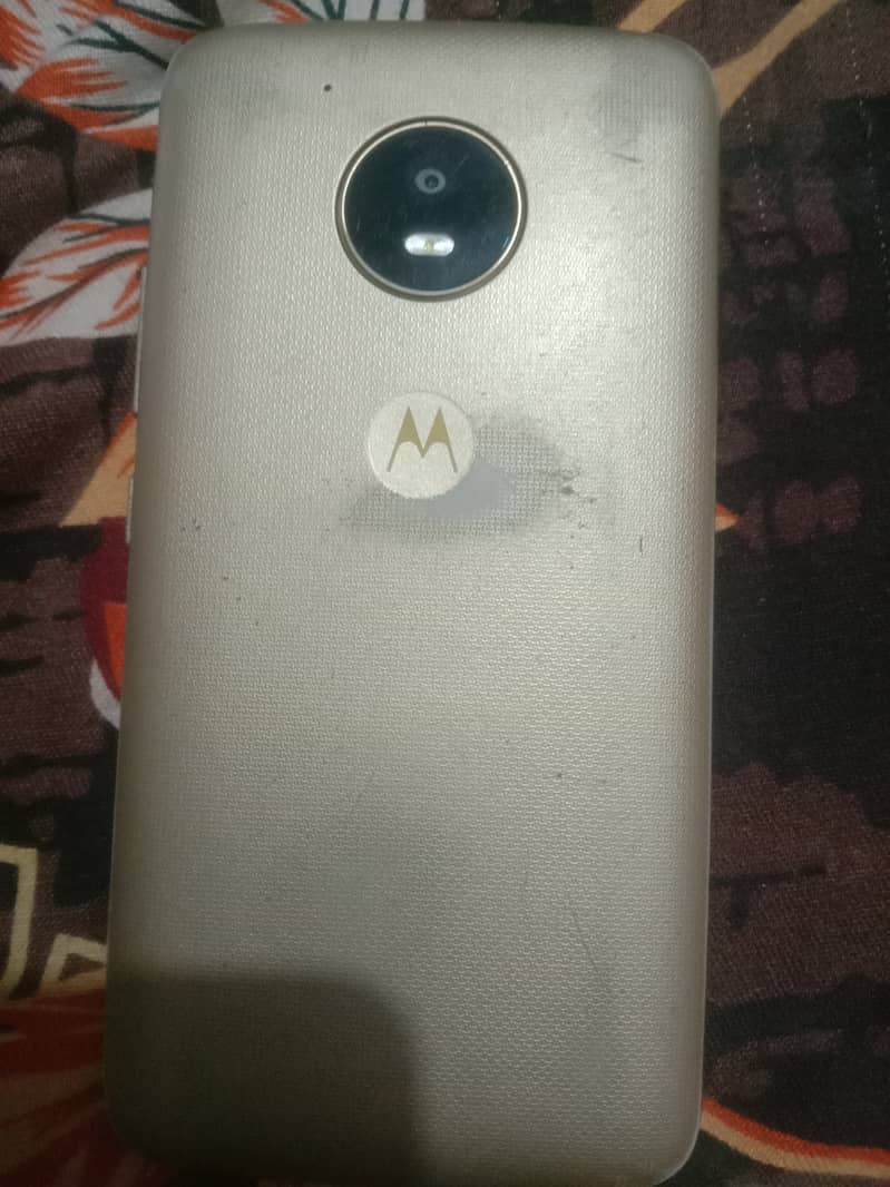 Moto E4 2GB/16GB PTA Approved 1