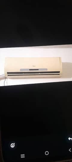 Midea air conditioner