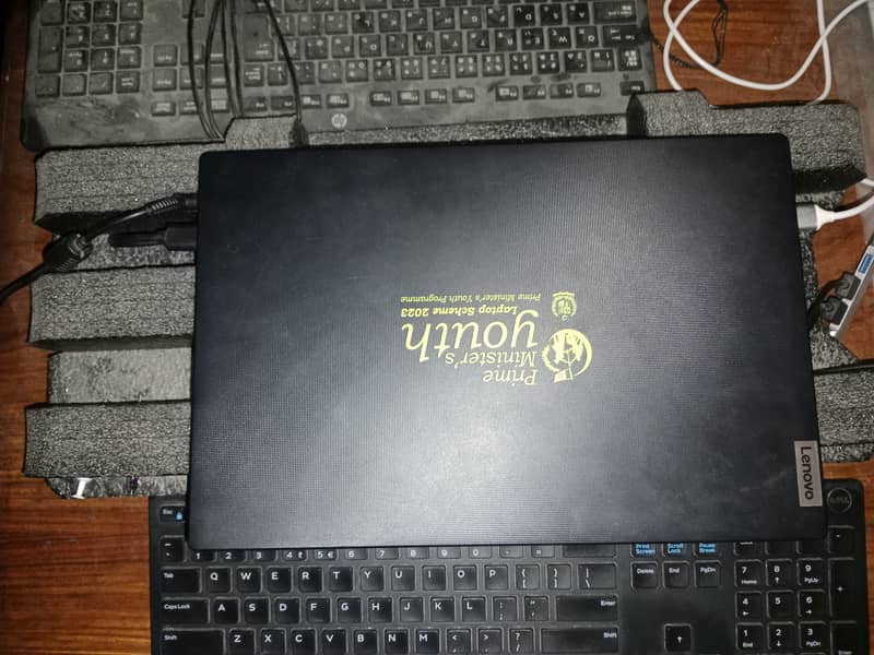 LENOVO V14 G3 2