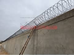 Razor Wire, Barbed Wire, Electric Fence, Chain link Pvc Coated, Hesco