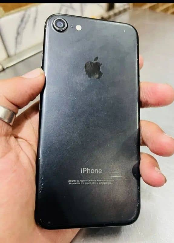 IPHONE 7 3